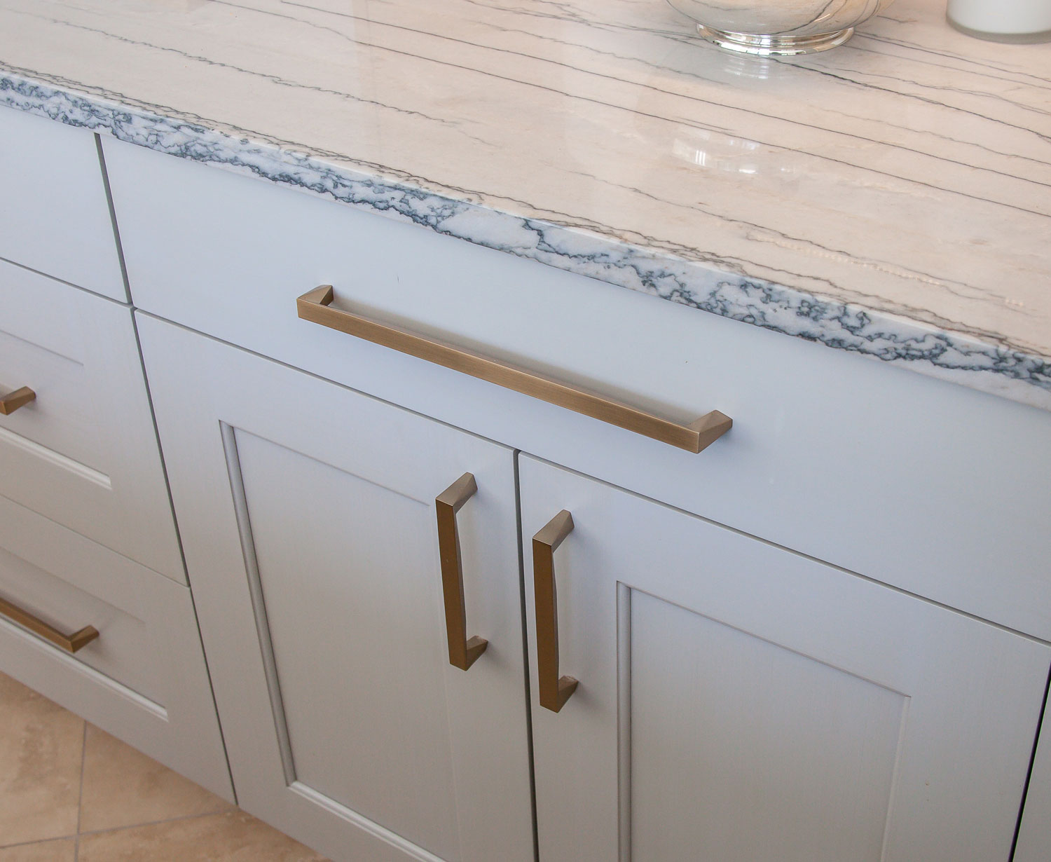 gold tone kitchen cabinet hardware