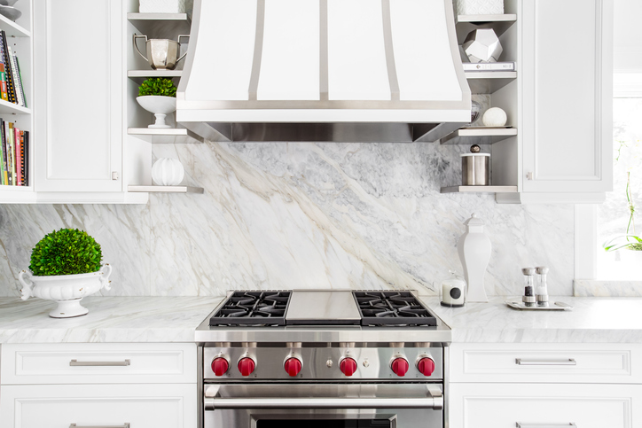 How to Choose the Perfect Backsplash for your Kitchen or Bath?